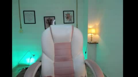 Snapshot of danna_rouse_ chatting on 29, 6, 2026 Danna online show from 29, 6, 2026