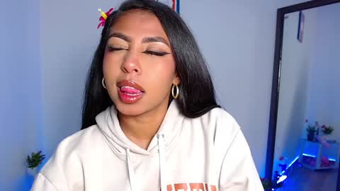 Danna online show from 22, 12, 2024