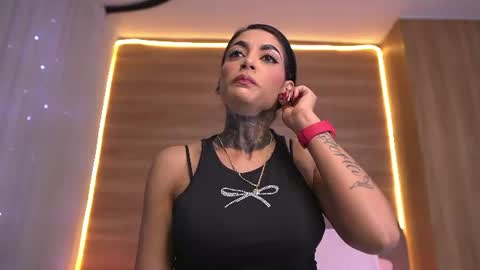 Danna Berlin  online show from 27, 7, 2026