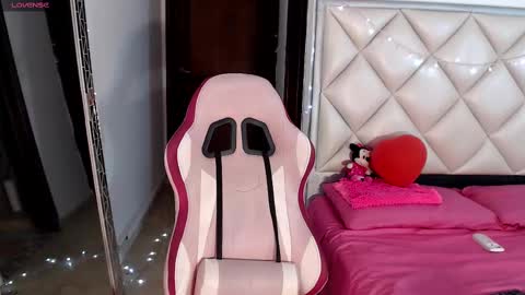 Snapshot of dannadoll69 chatting on 10, 2, 2025 Dannamunoz130 online show from 10, 2, 2025