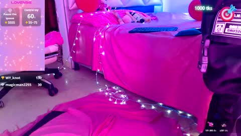 Snapshot of dannadoll69 chatting on 1, 3, 2025 Dannamunoz130 online show from 1, 3, 2025