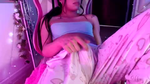 Snapshot of dannadoll69 chatting on 12, 3, 2025 Dannamunoz130 online show from 12, 3, 2025