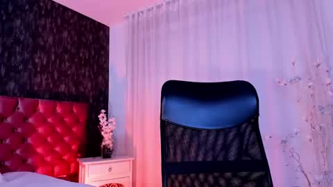 Snapshot of dannastaar chatting on 8, 1, 2025 Danna online show from 8, 1, 2025