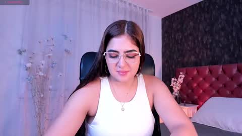 Snapshot of dannastaar chatting on 2, 3, 2025 Danna online show from 2, 3, 2025