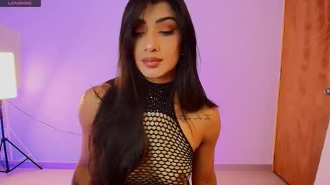 Snapshot of dannawells chatting on 28, 5, 2026 Danna Wells online show from 28, 5, 2026