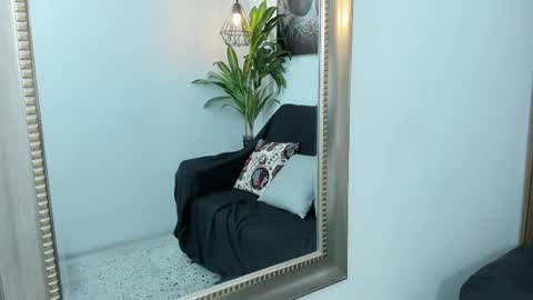 Danni  online show from 22, 4, 2026