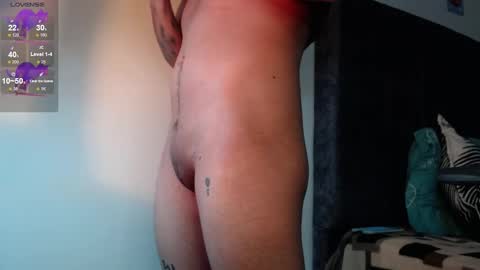 Snapshot of dannteftm chatting on 24, 10, 2025 DANNTE online show from 24, 10, 2025