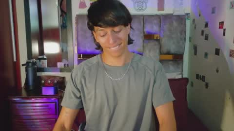 phantom555 online show from 21, 4, 2026