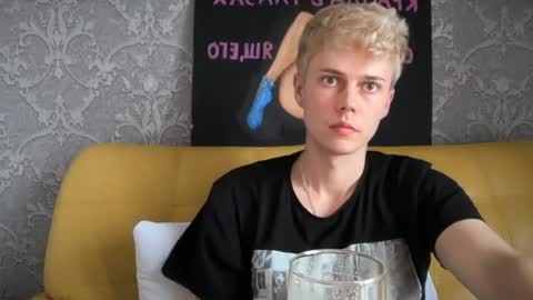 danny online show from 25, 4, 2026