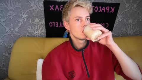 danny online show from 26, 4, 2026