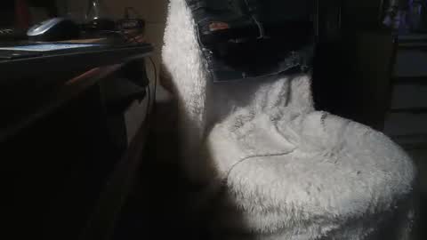 Danielle online show from 31, 1, 2025