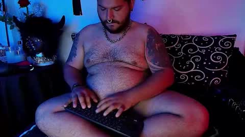 Danny Bear online show from 30, 9, 2025