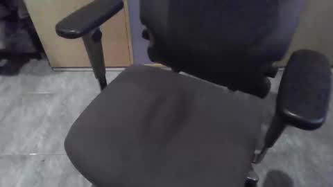 Snapshot of dannylbnz chatting on 15, 12, 2025 Danny L. online show from 15, 12, 2025