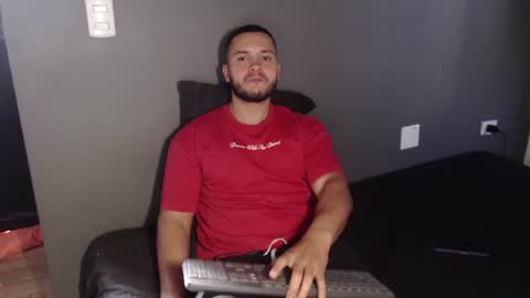 Snapshot of dantebrown1 chatting on 16, 7, 2026 dantebrown1 online show from 16, 7, 2026