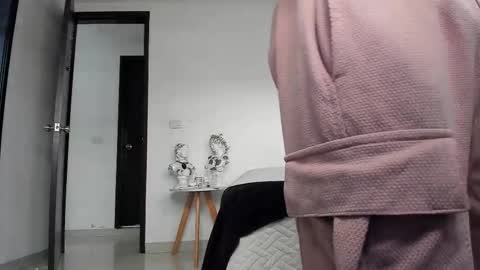 Dante online show from 5, 11, 2025