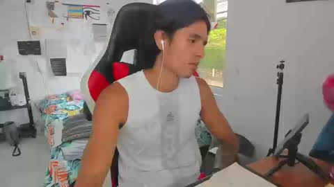 Snapshot of dantedecentralized chatting on 24, 9, 2025 X Dante7373574 online show from 24, 9, 2025