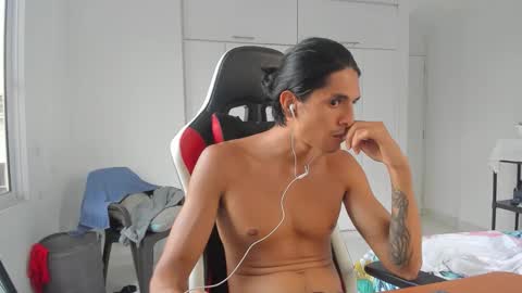 Snapshot of dantedecentralized chatting on 14, 11, 2025 X Dante7373574 online show from 14, 11, 2025