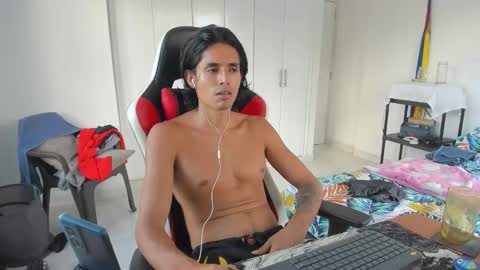 Snapshot of dantedecentralized chatting on 15, 11, 2025 X Dante7373574 online show from 15, 11, 2025