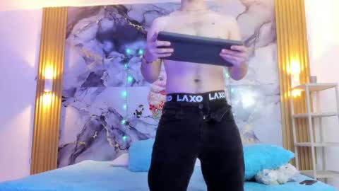 Snapshot of dantee_dark chatting on 19, 12, 2025 DANTE DARK online show from 19, 12, 2025