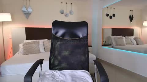 Dante online show from 13, 2, 2025