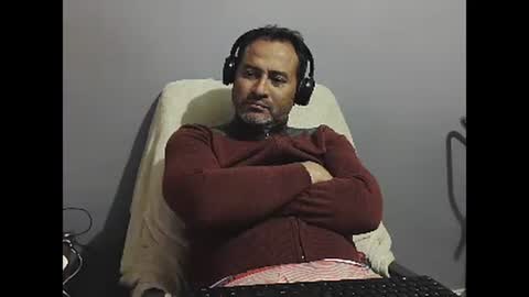 Snapshot of dantehot82 chatting on 19, 1, 2025 dantehot82 online show from 19, 1, 2025