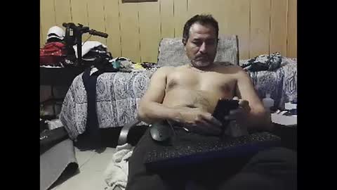 Snapshot of dantehot82 chatting on 26, 1, 2025 dantehot82 online show from 26, 1, 2025