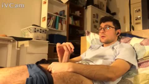 Snapshot of dantheman233 chatting on 13, 11, 2025 Daniel online show from 13, 11, 2025