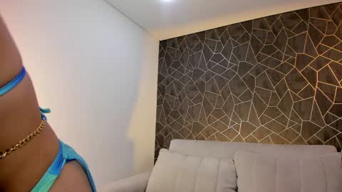 Snapshot of danysweet_ chatting on 21, 12, 2024 Daniela online show from 21, 12, 2024