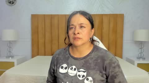 Daphne online show from 29, 1, 2025