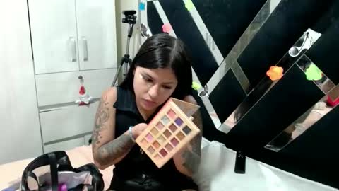 daphne877046 online show from 23, 4, 2026