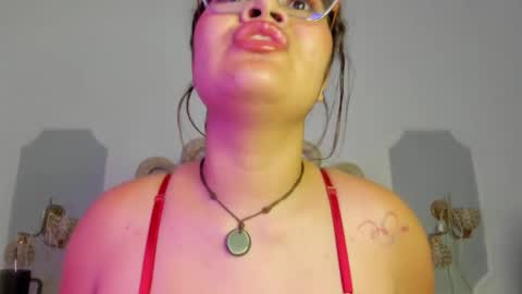 daphne_aris online show from 5, 3, 2026