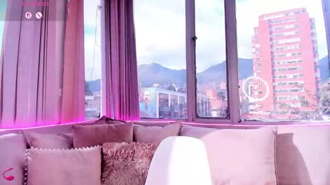 daphne_chers online show from 3, 12, 2025