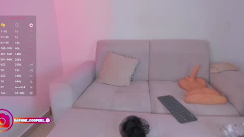 Snapshot of daphne_cooper1 chatting on 28, 12, 2024 daphne_cooper1 online show from 28, 12, 2024