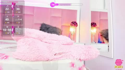 Daphne online show from 1, 2, 2025