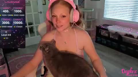Daphne Madison online show from 1, 7, 2026