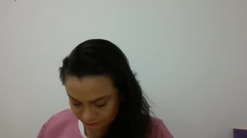 Snapshot of dapnne24 chatting on 14, 1, 2025 dapnne online show from 14, 1, 2025