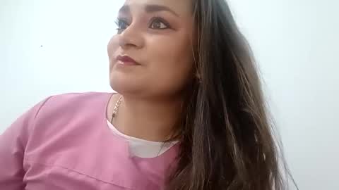 Snapshot of dapnne24 chatting on 23, 9, 2025 dapnne online show from 23, 9, 2025