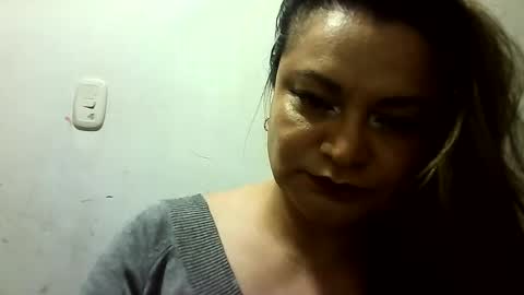 dapnne online show from 21, 7, 2026