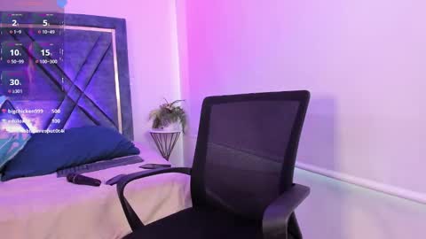 Daphne online show from 10, 3, 2025