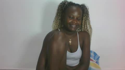 ESTHER online show from 28, 7, 2026