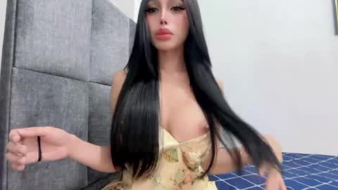 Snapshot of daretolovemexx chatting on 8, 3, 2026 Angel Condensada online show from 8, 3, 2026