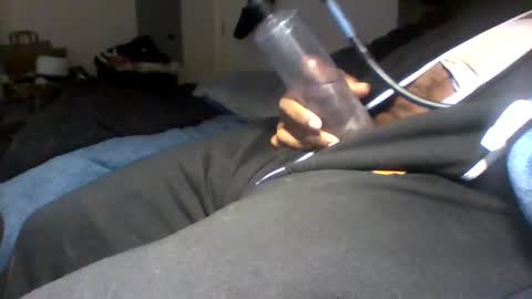 Betty and Robert Play time online show from 3, 2, 2025