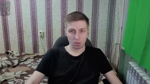 Snapshot of darienlarge chatting on 5, 6, 2026 darienlarge online show from 5, 6, 2026