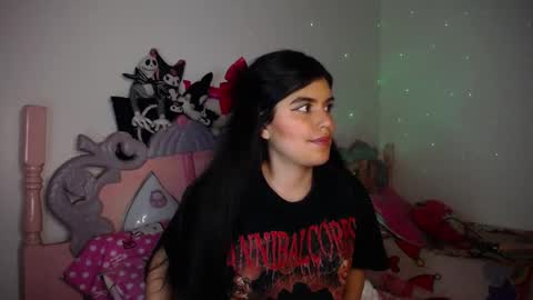 Moony online show from 16, 11, 2025