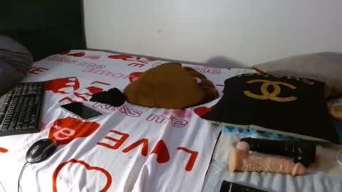 becky online show from 25, 2, 2025