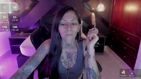 M I K A E L A online show from 22, 4, 2026