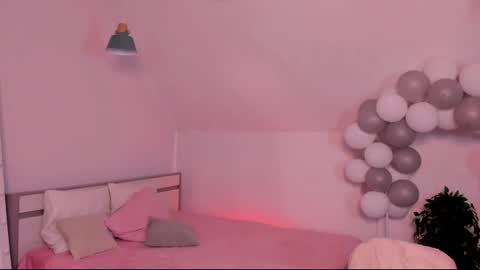 Lola online show from 18, 1, 2025