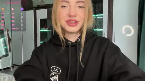 Snapshot of dark_side1213 chatting on 15, 9, 2025 Darkside online show from 15, 9, 2025