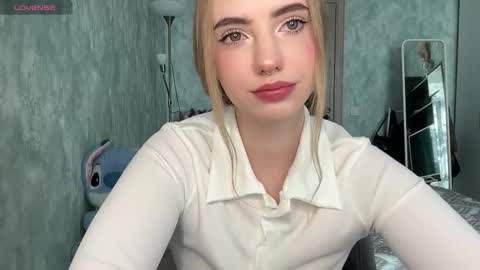 Snapshot of dark_side1213 chatting on 19, 9, 2025 Darkside online show from 19, 9, 2025