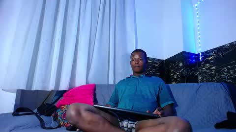 Chris  online show from 3, 11, 2025